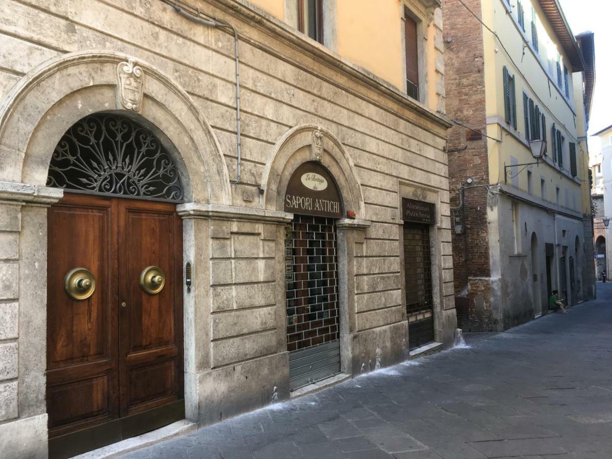 L'Indipendenza, la casa dei viaggiatori Appartamento Siena Esterno foto